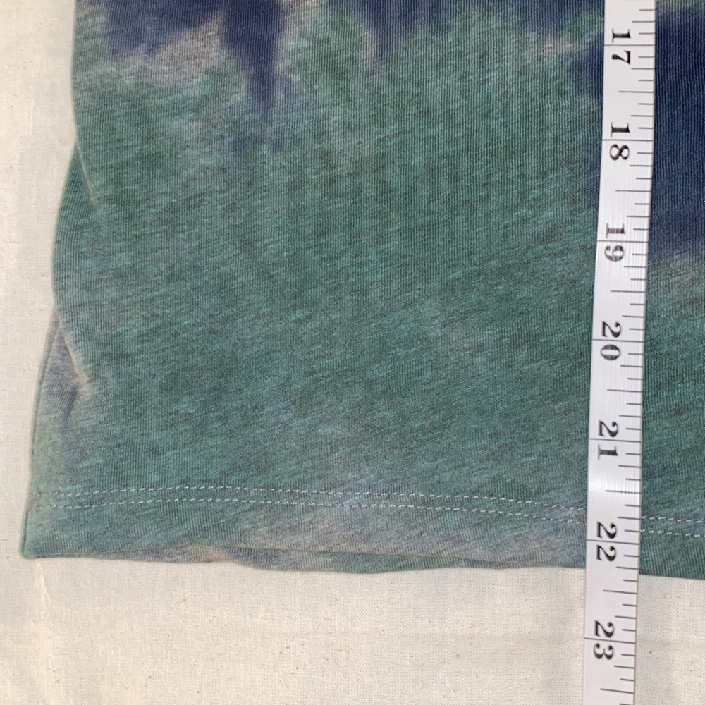 Wild Fable Cropped Tie Dye Tees - Set of 2 - Picture 10 of 15